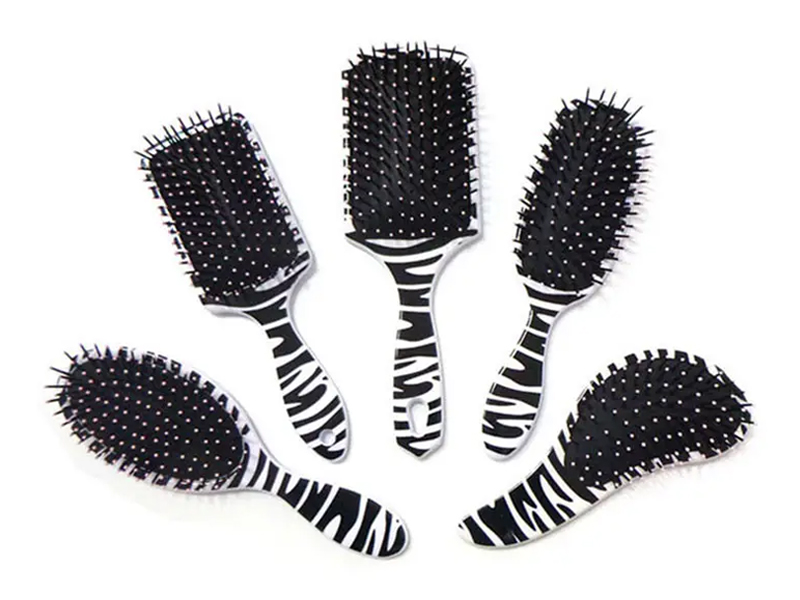 Detangling Paddle Deman plastična četka za kosu