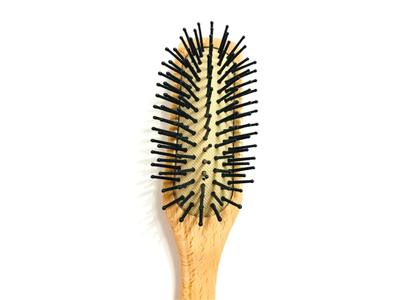 Prirodna drvena četka za kosu