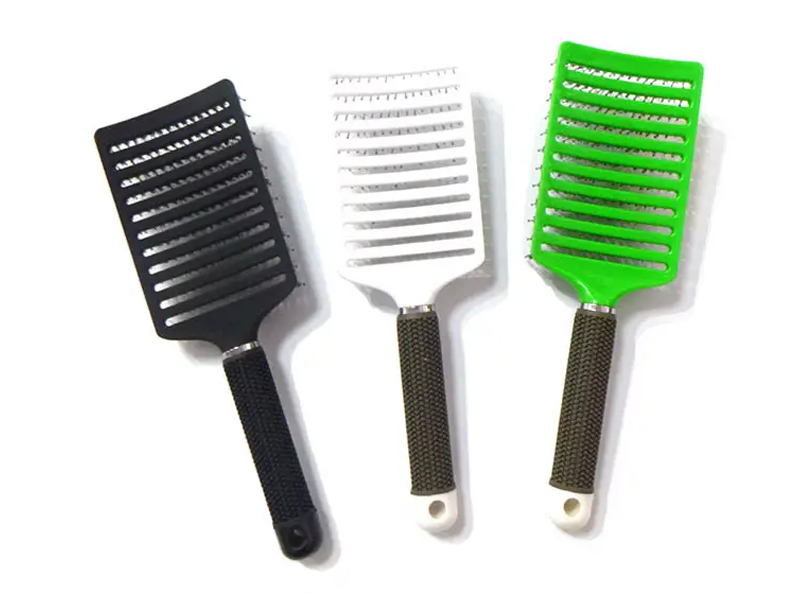 Plastična četka za kosu za raspetljavanje