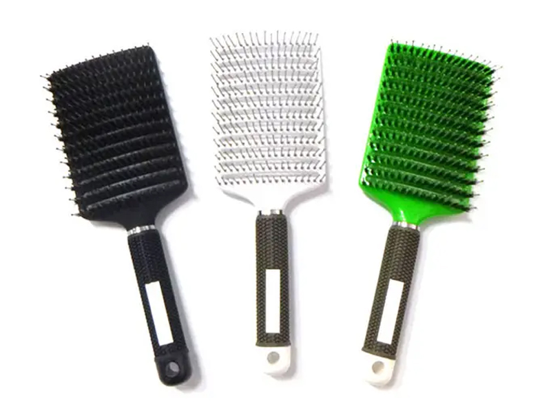 Plastična četka za kosu za raspetljavanje